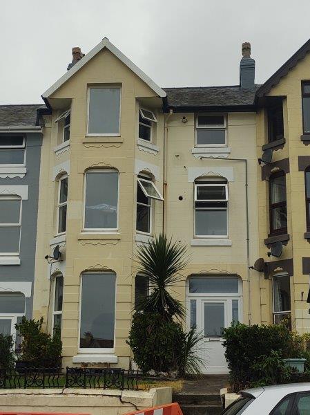 37 Royal Avenue West, Onchan, Isle of Man, IM3 1HE