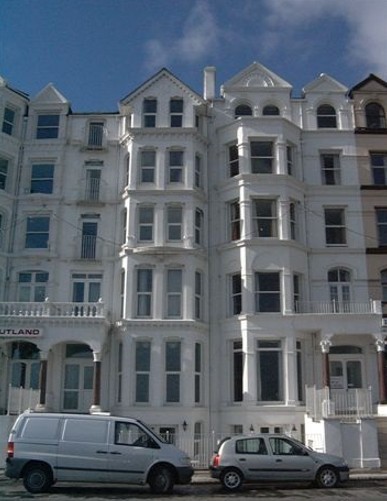 Flat 5R-25 Palace Terrace Queens Promenade Douglas  Isle of Man