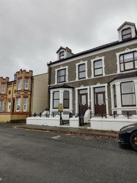 Park Road, Douglas, Isle of Man, IM2 3EL